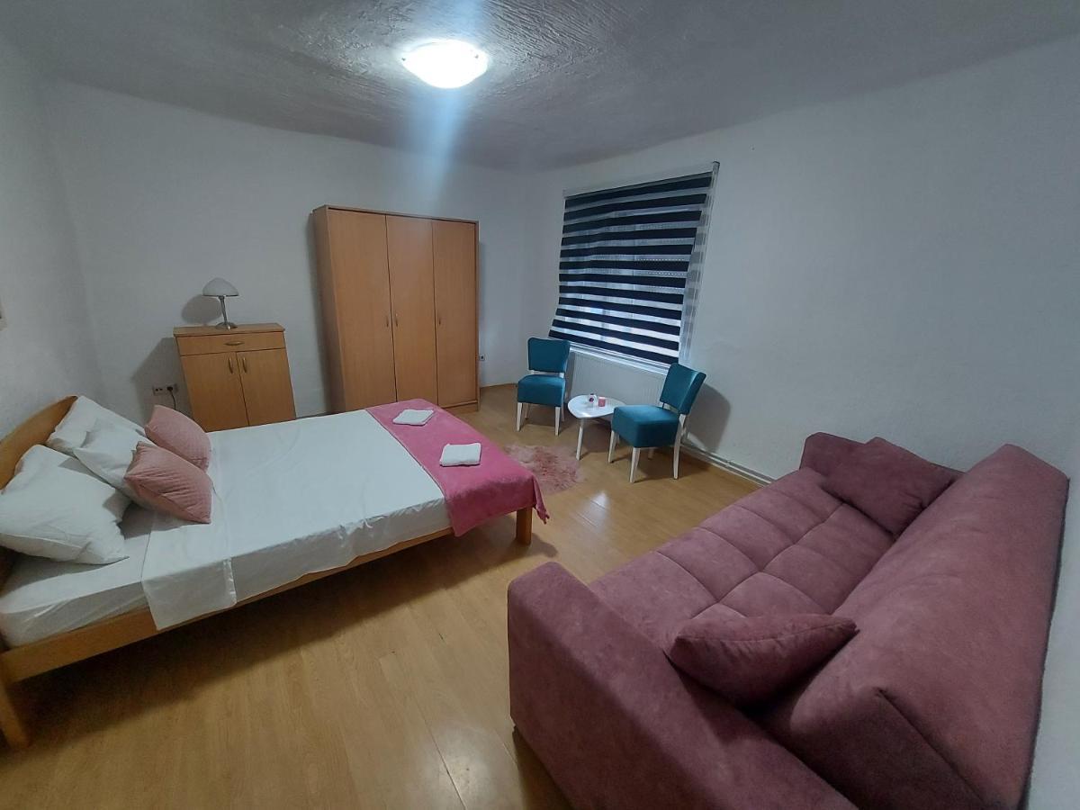 Kuca Na Dan Διαμέρισμα Šid Εξωτερικό φωτογραφία